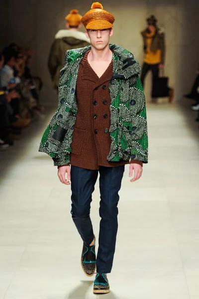 Look 2